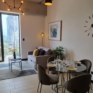  Apartment 2 Habitaciones, Edificio Eon, Zona 10, Turin